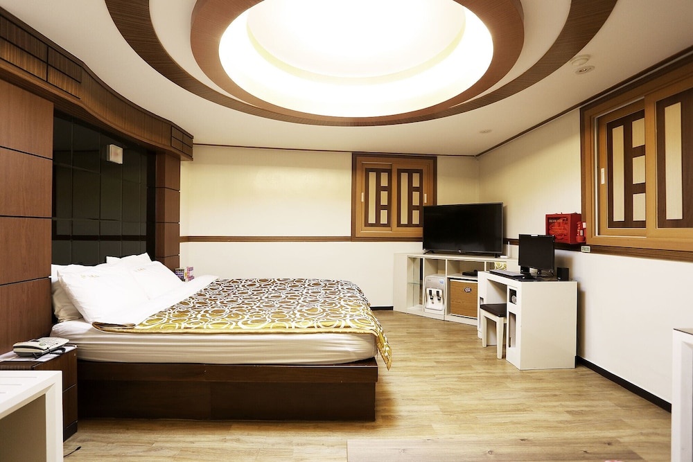 Wonju New Rivera — 5