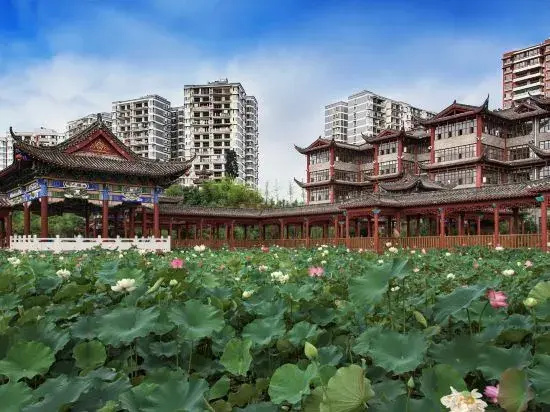 Hualongcheng Hotel