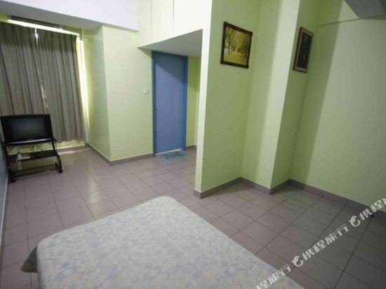 Century Hotel Inanam