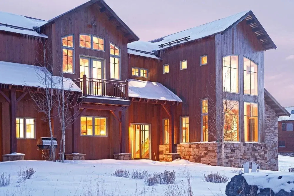Vista House - 4 Bedroom Home + Private Hot Tub - LLH 57139