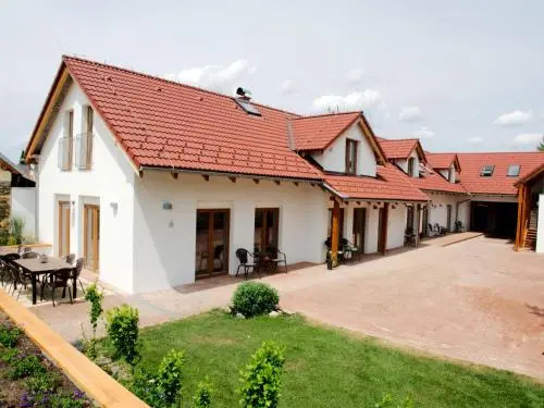 Apartmany Lhota