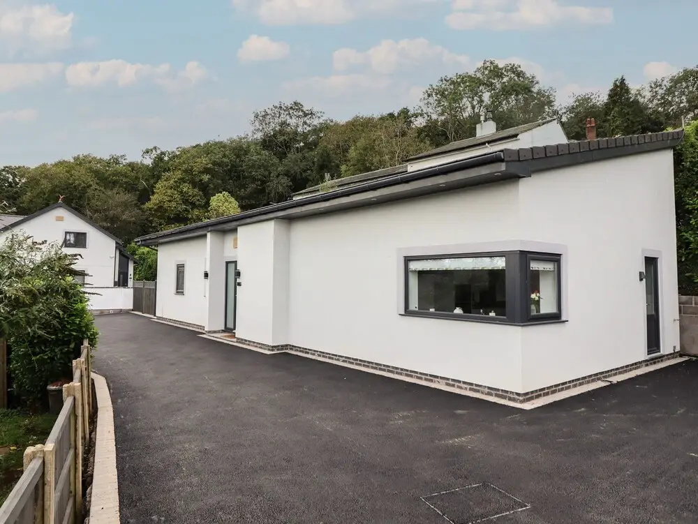 Bryn Cae