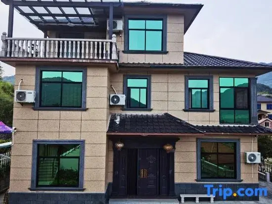 Fengye Homestay (Huxiao Gorge Rafting)