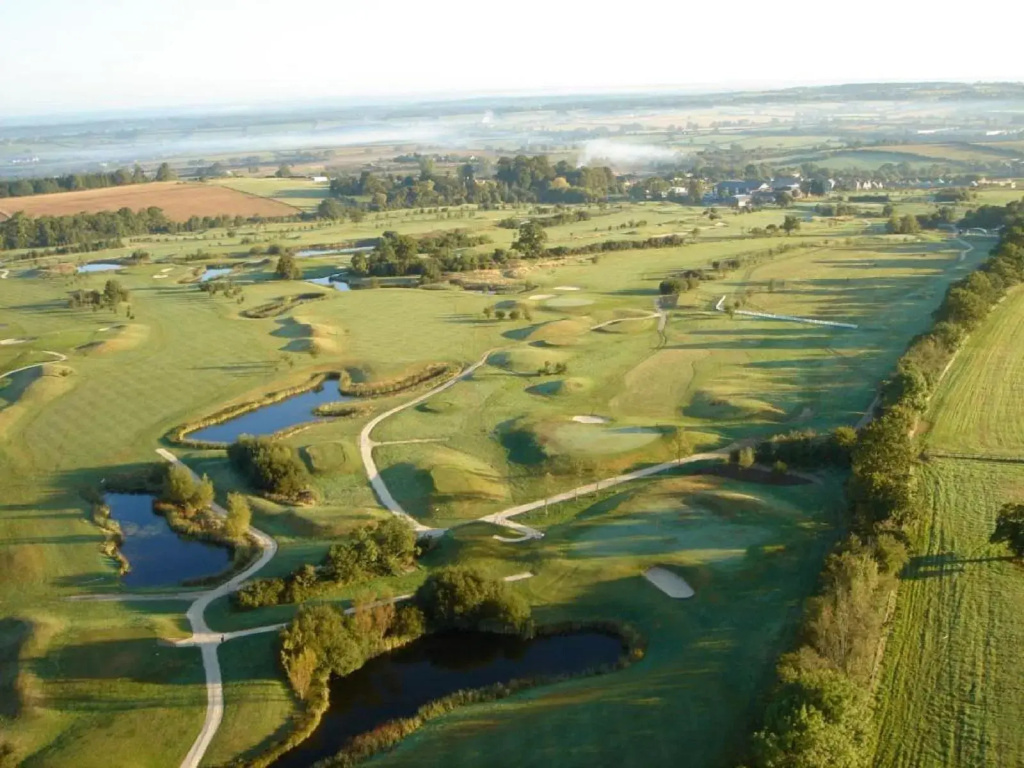 The Wiltshire Hotel, Golf and Leisure Resort - Général