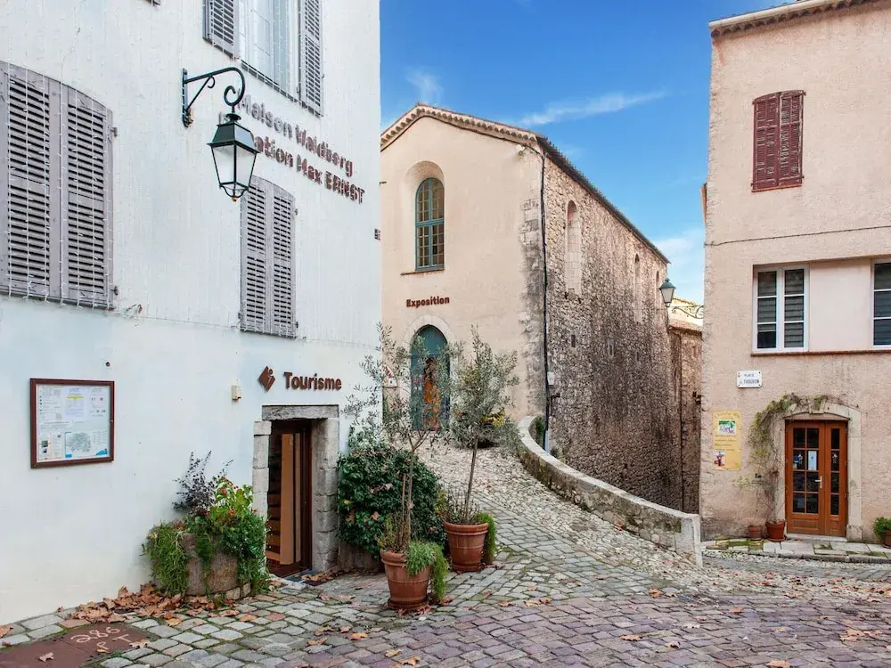 Voir la photo 1 — Holiday Home in France With Private Pool