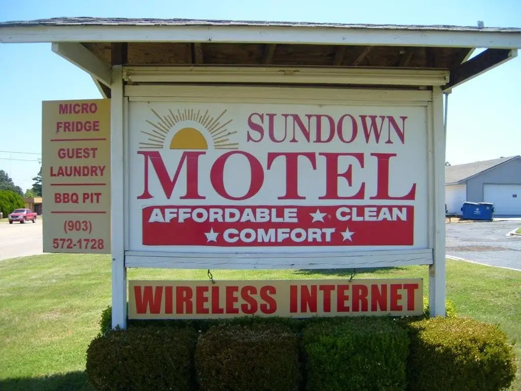 Sundown Motel