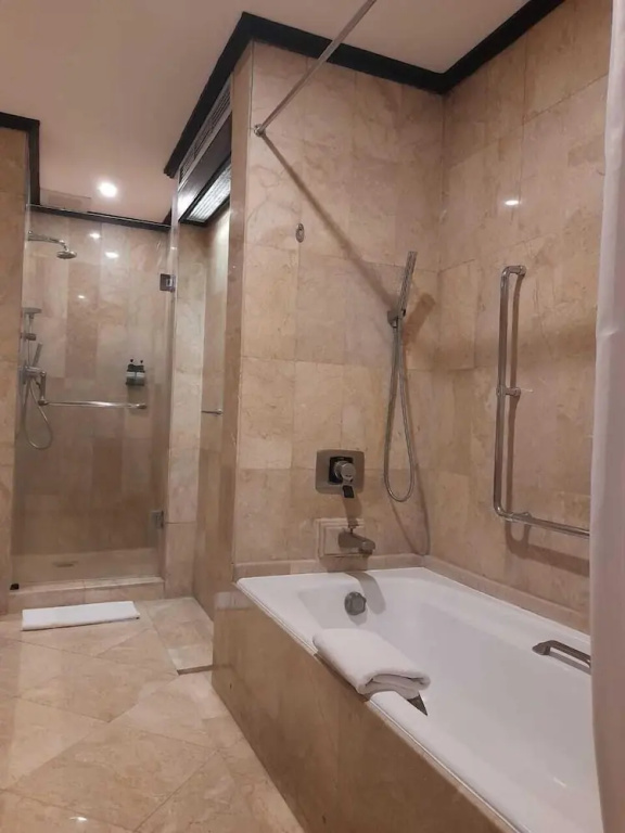 The Royal Beach Seminyak Bali - Chambres