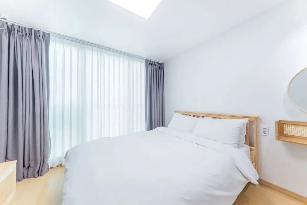 2 Bedrooms Family Suite with mountain view