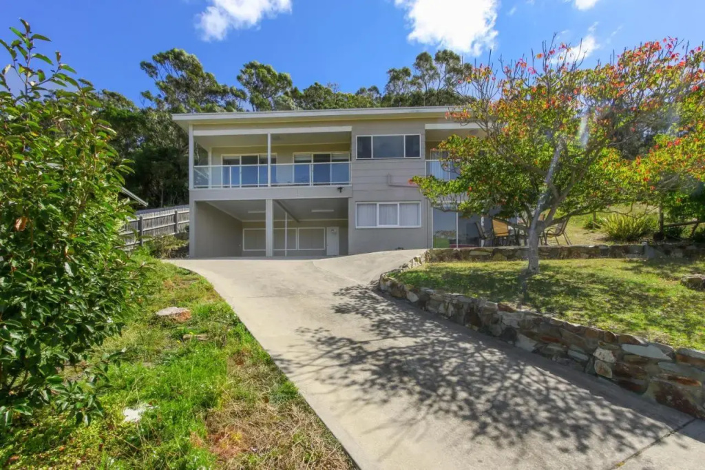 Eastern Views Beach House - фото 9