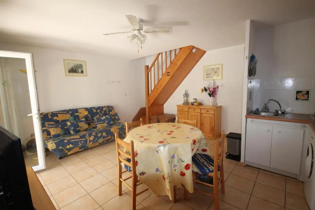 Voir la photo 3 — Jolie maison de vacances 2 chambres terrasse parking privatif vue réserve dans résidence sécurisée avec piscine commune 800 m de la mer LRCS128