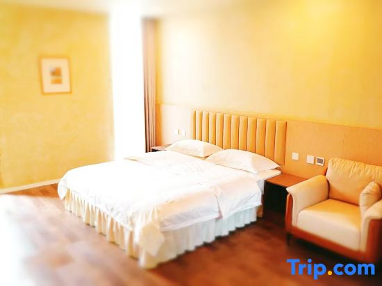 2 Bedrooms Suite