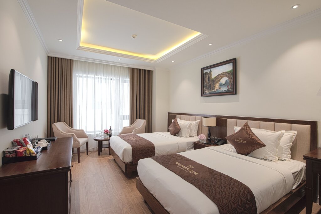 Monarque Hotel Danang