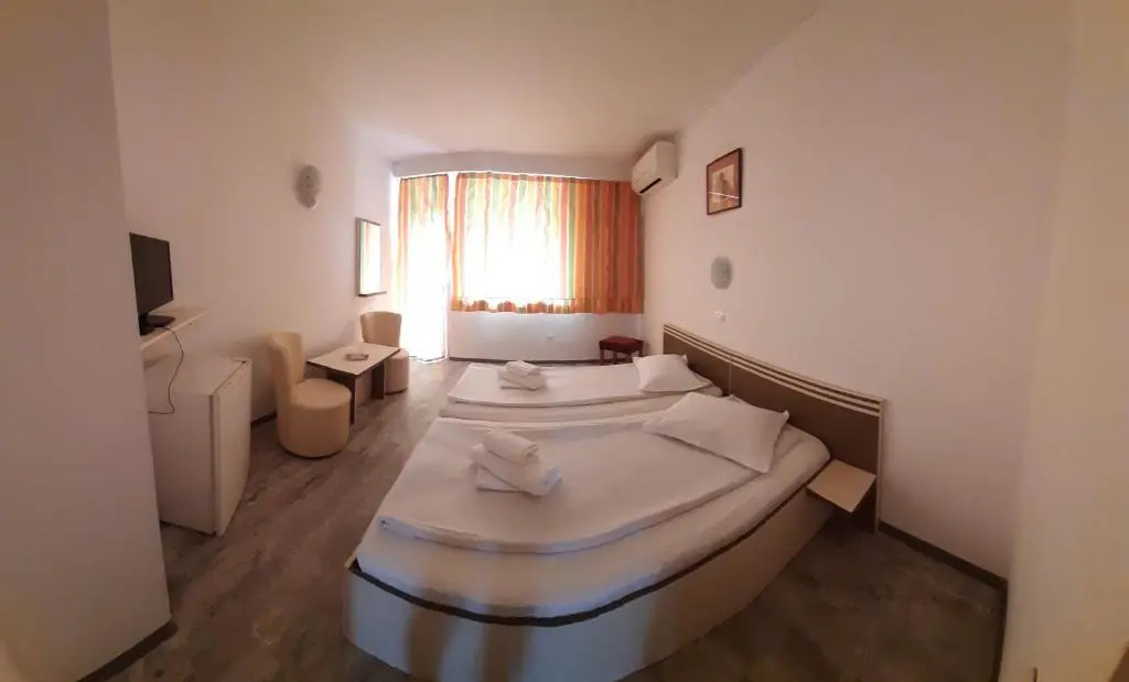 Superior Double room with balcony (twin beds)