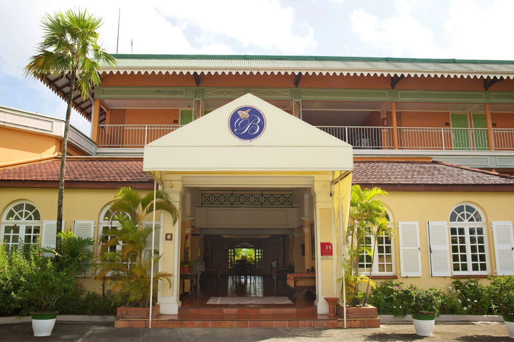 Hotel Bakoua Les Trois Ilets