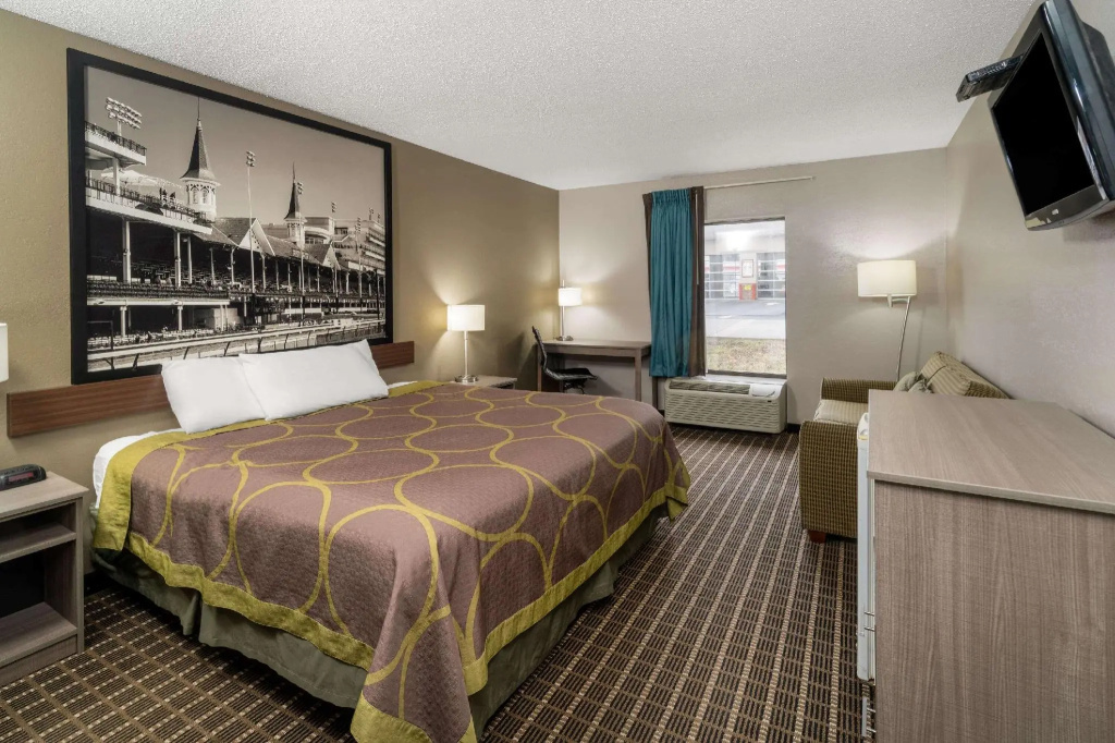 Standard Double room (full double bed)