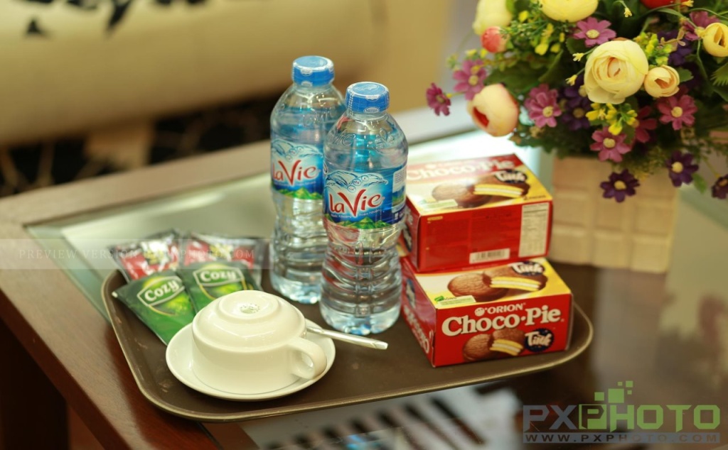Food & Beverage
