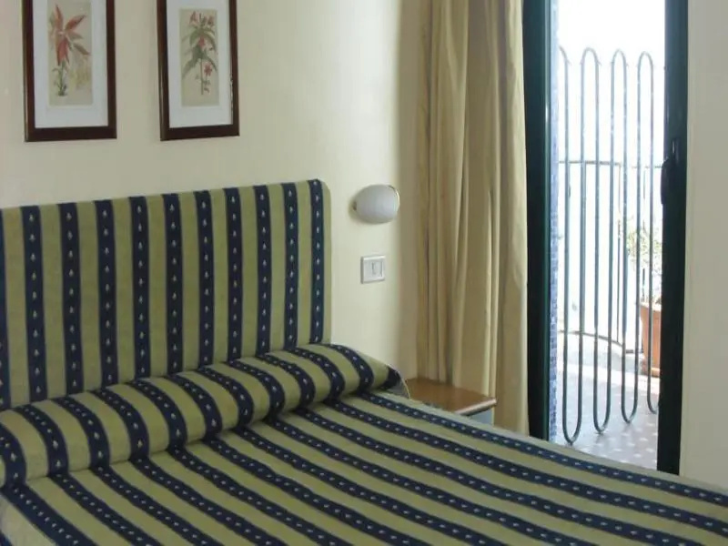 Hotel Eden Riviera - Chambres
