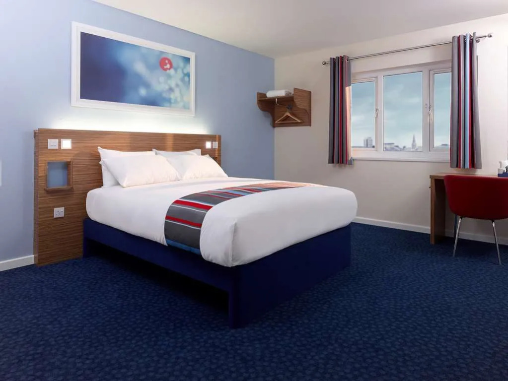 Travelodge Cardiff Atlantic Wharf by null