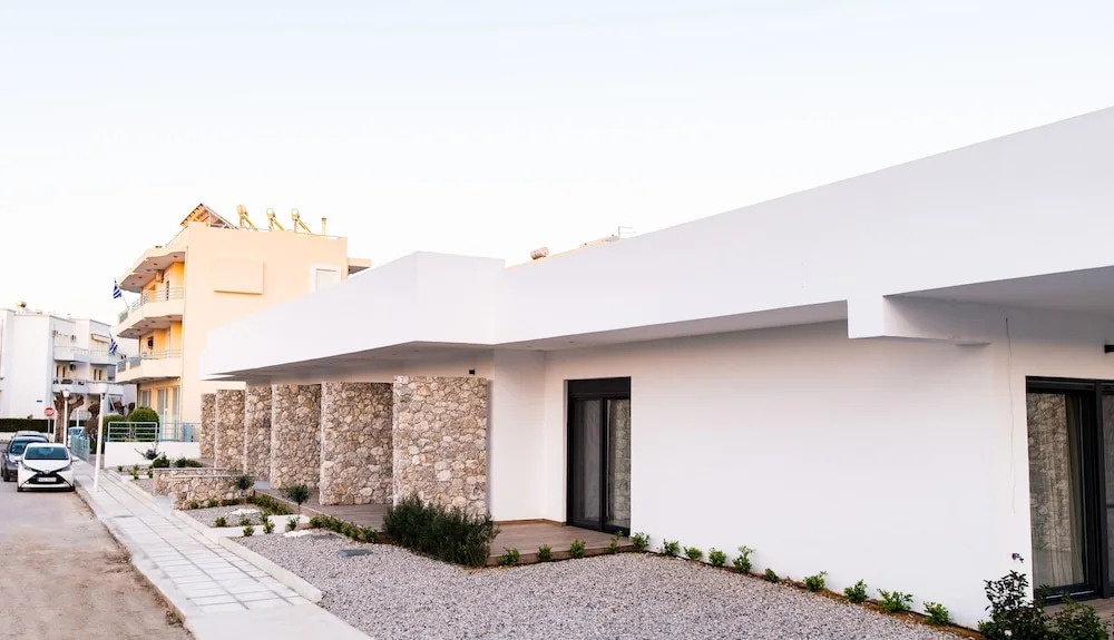 Pebble Garden Orchid — фото