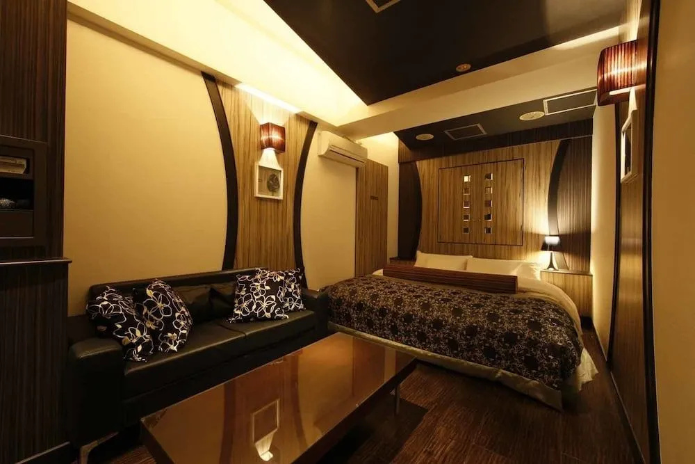 HOTEL VARKIN (Adult Only) - Général