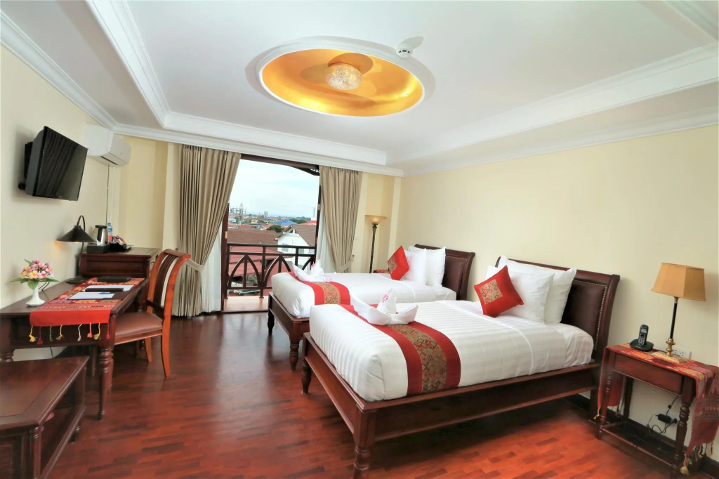 Deluxe Double room (twin beds)