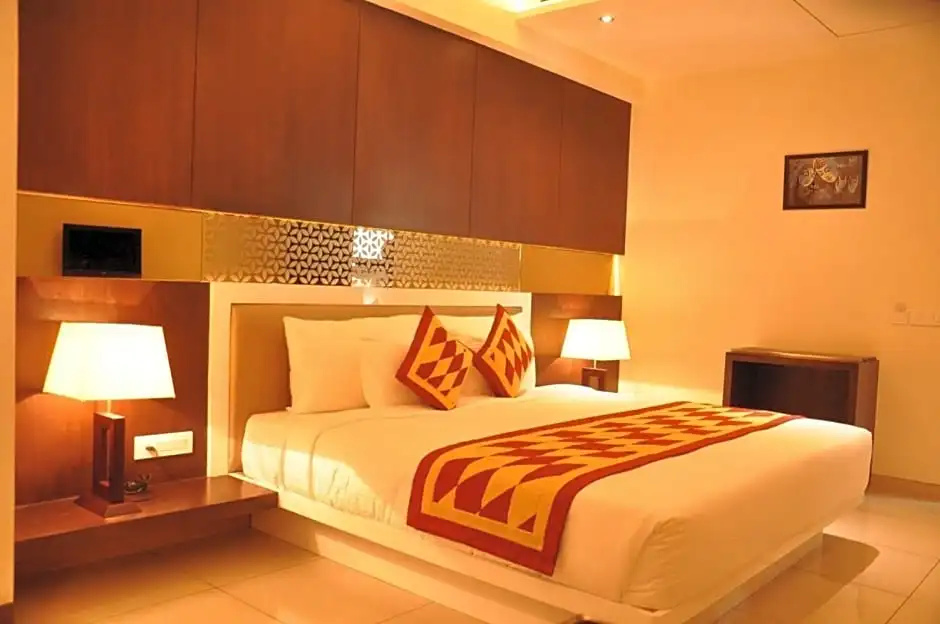 Executive Double room (full double bed)