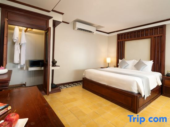 1 Bedroom Suite