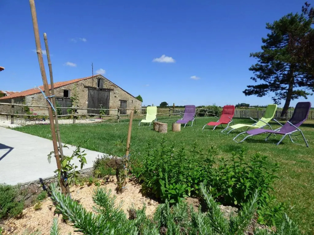 Gîte Le Bernard, 6 pièces, 10 personnes - FR-1-426-164