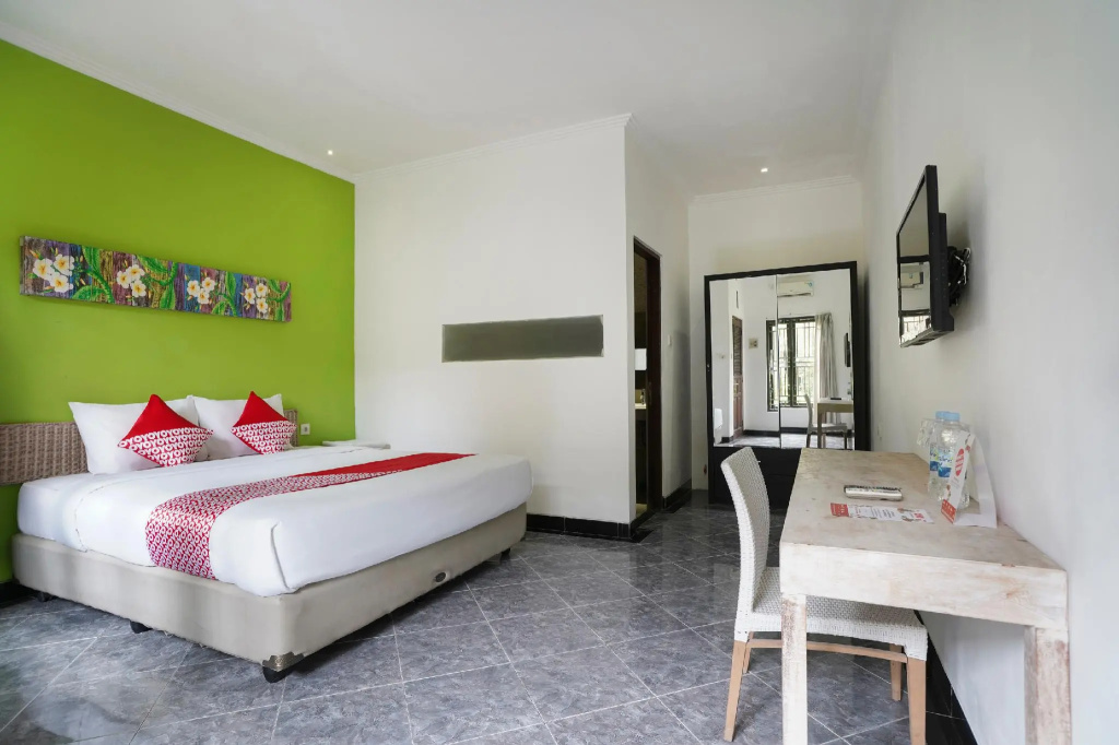 Standard Double room (full double bed)