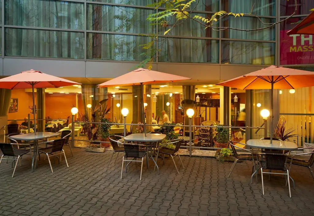 Hotel photo 12