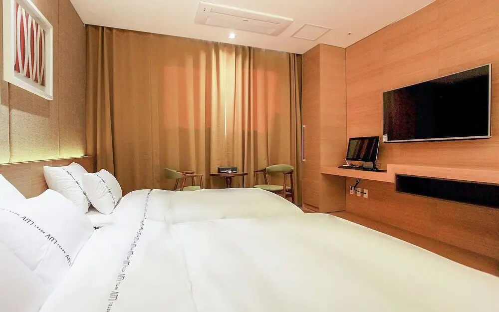 Hotel photo 8