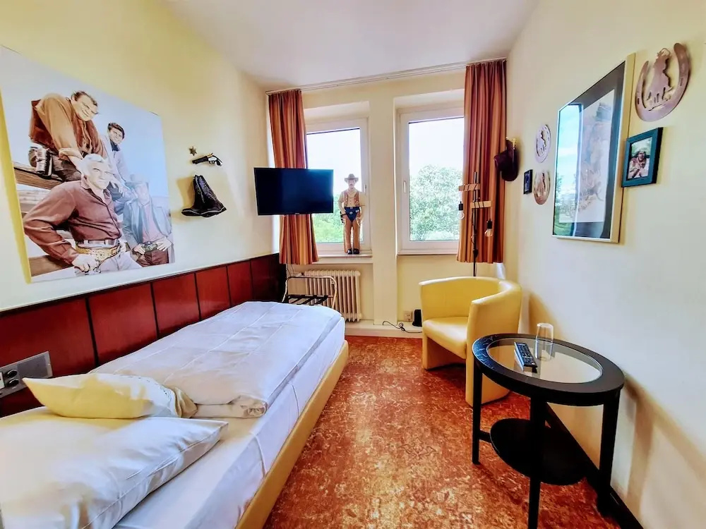 Retro - Art - Hotel Lünen - Chambres