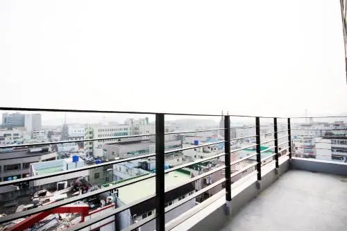 Balcony & Terrace