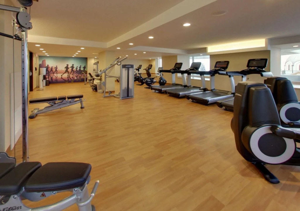 DoubleTree by Hilton Edmonton Downtown - фото 26