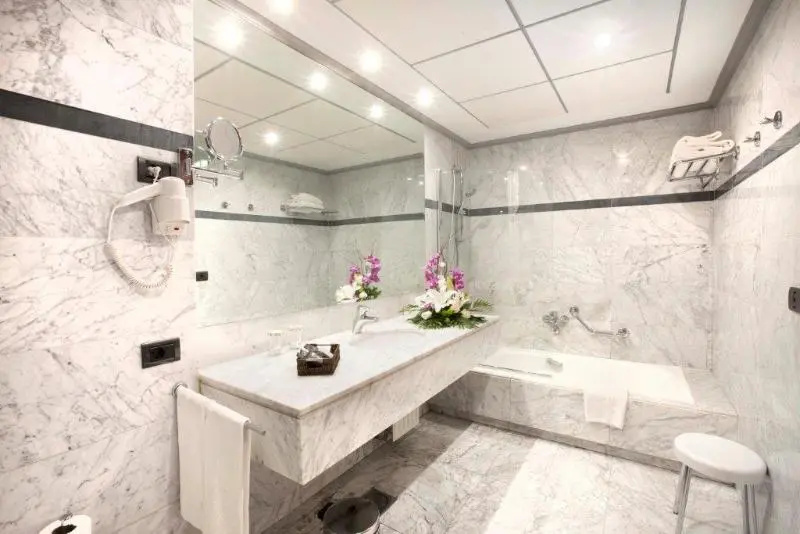 Hotel Gran Via - Chambres