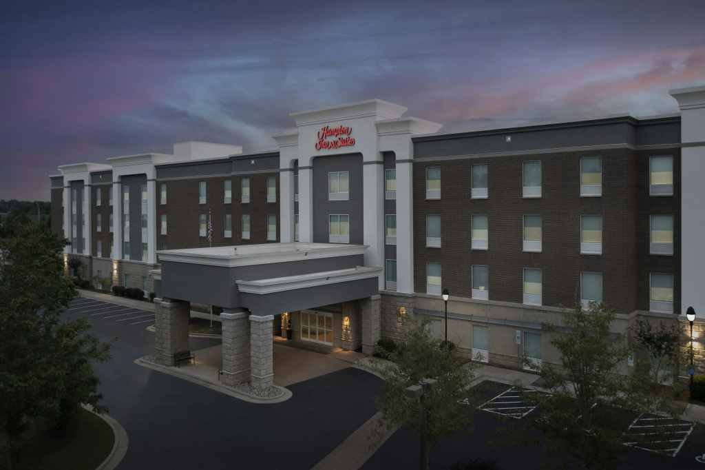 Hampton Inn & Suites Holly Springs