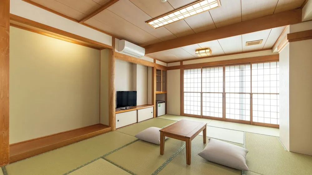 Ooedo Onsen Monogatari Premium Shima Saichoraku - Chambres