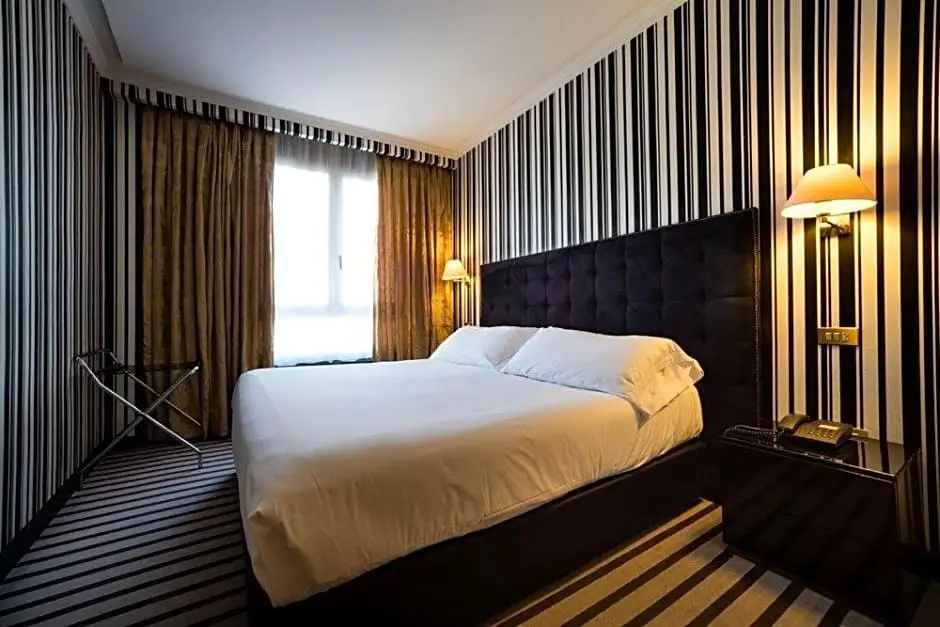 Hotel Clarín - Chambres