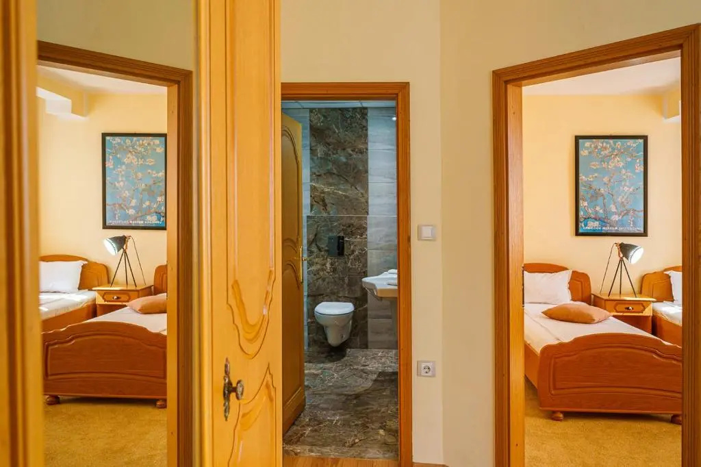 Avion Hotel - Self check in - Chambres