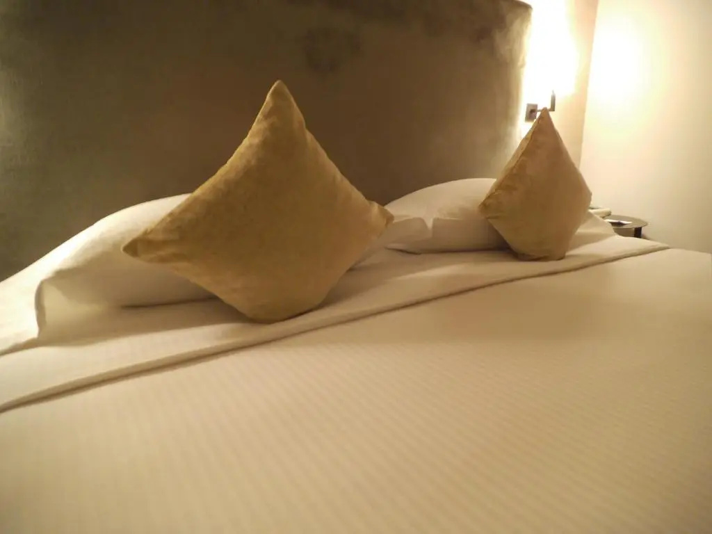 Deluxe Double room with balcony (full double bed)