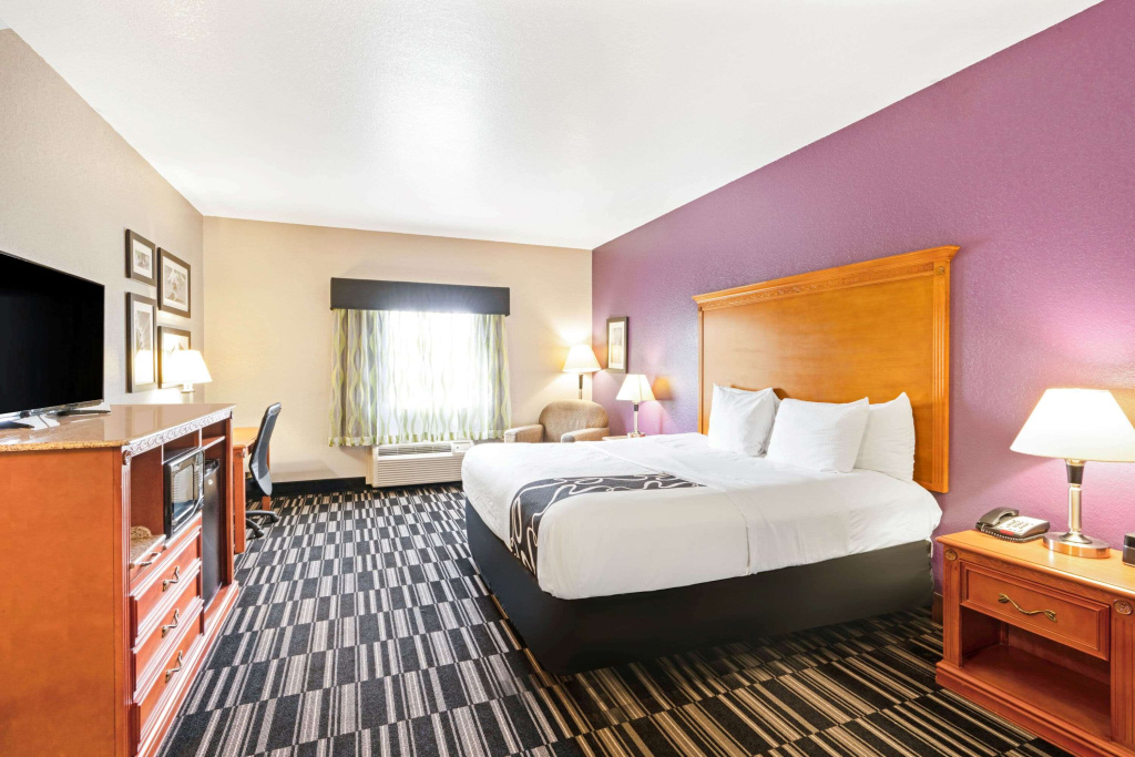 La Quinta Inn & Suites by Wyndham Ada: фото 2