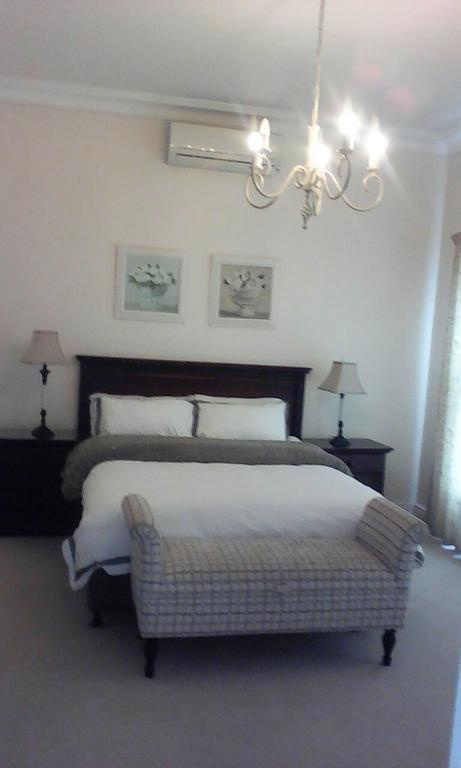 Ashbourne Manor