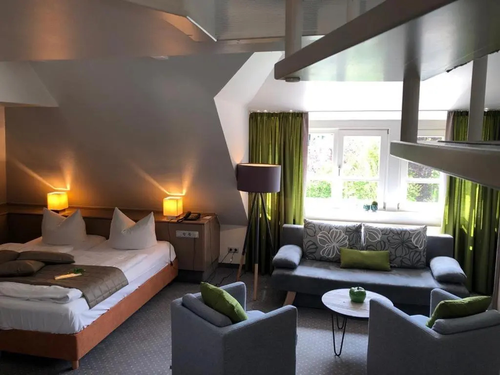 Romantisches Hotel Menzhausen - Chambres