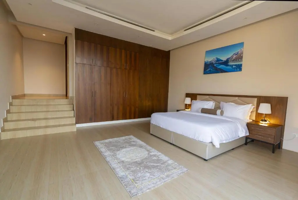 Deluxe Villa