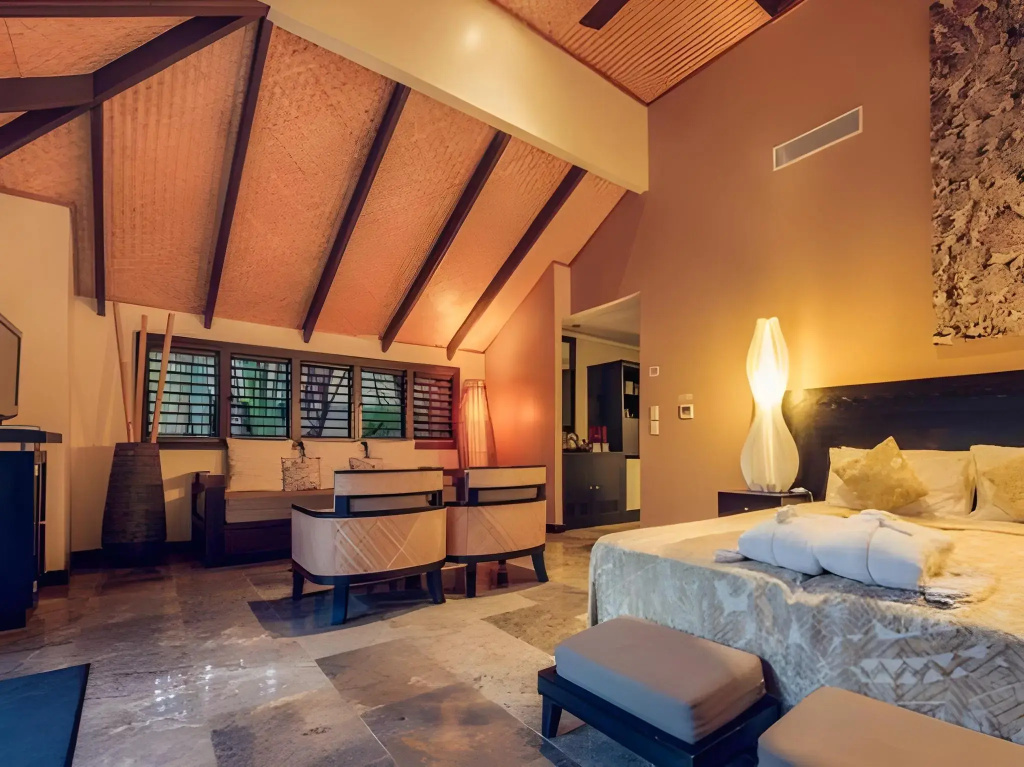 Crown Beach Resort & Spa - Général
