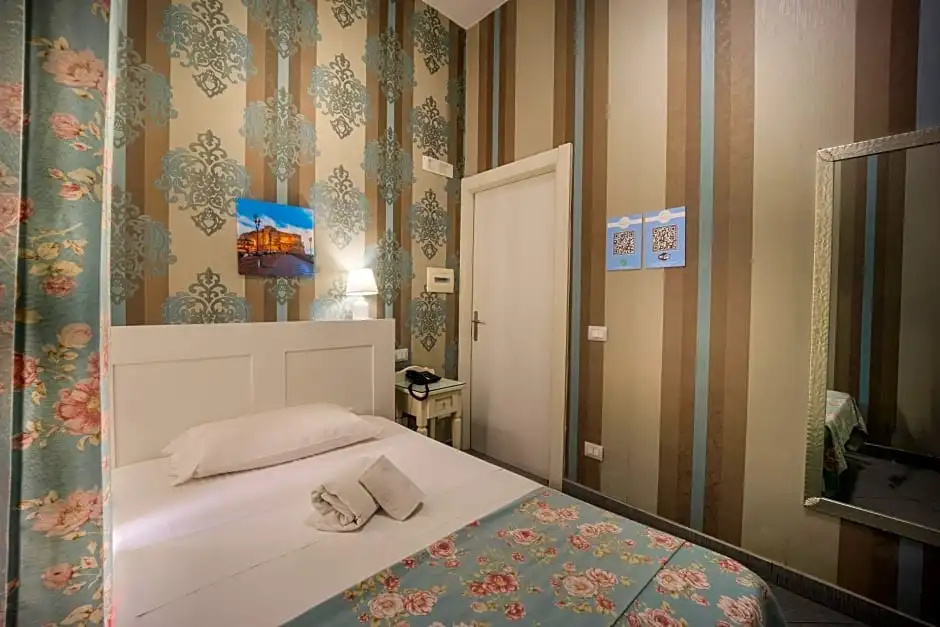 Hotel New Sayonara - Chambres