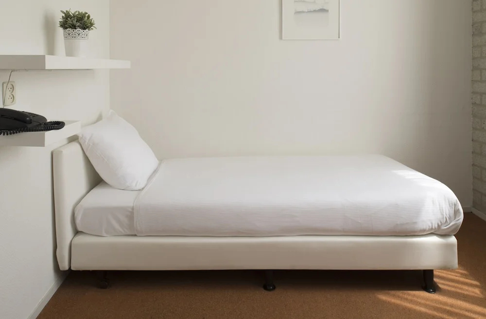 Standard Single room single bed