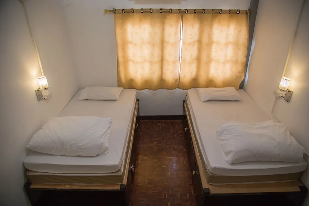 Standard Double room (twin beds)