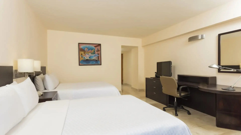 Superior Quadruple room