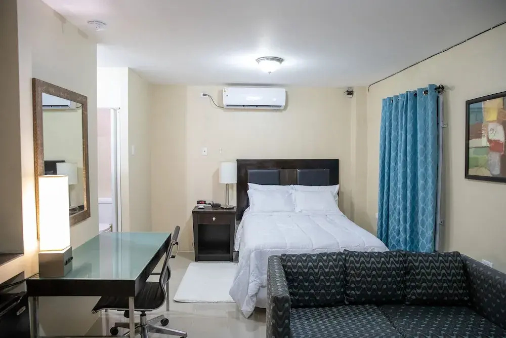 Hotel photo 12